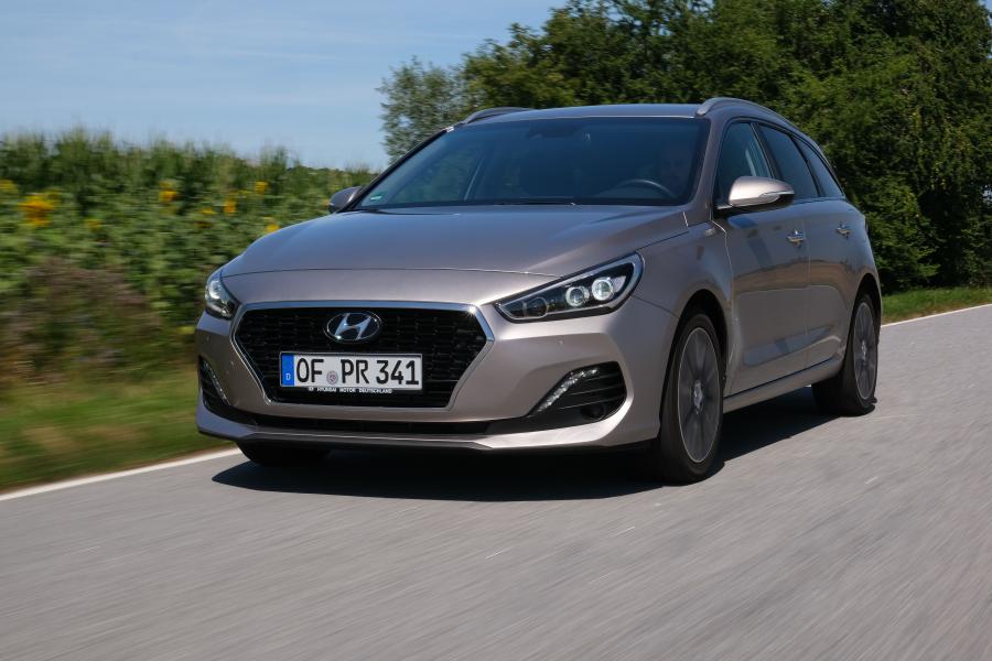  Hyundai i30 Wagon (PD) 2018 года  (WW) (фото 29 из 29)